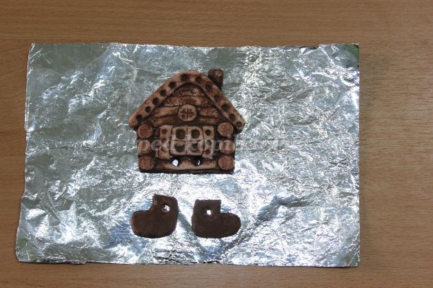 Делаем с детьми магнит на холодильник из солёного теста Делаем с детьми магнит на холодильник из солёного теста