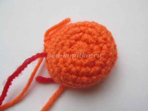 Ёлочная игрушка-колокольчик крючком Ёлочная игрушка-колокольчик крючком