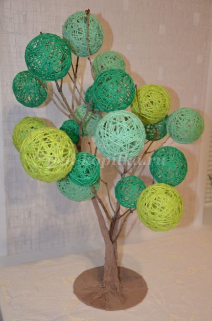 Дерево из пряжи: часть 2
