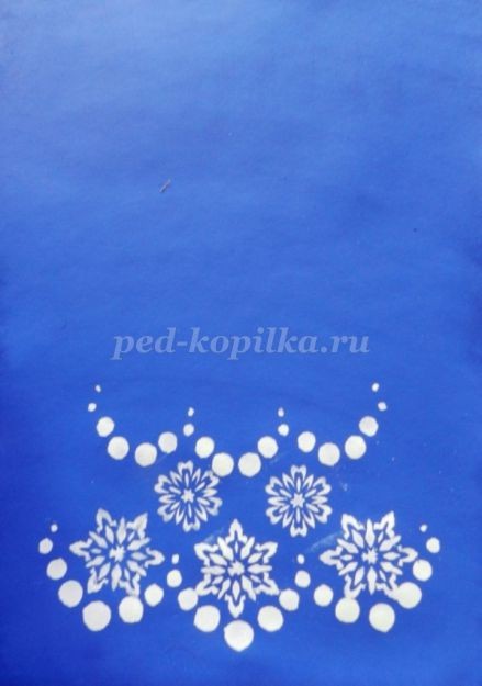 Рисуем невероятно красивую ёлочку белую на синем фоне: часть 5 Рисуем невероятно красивую ёлочку белую на синем фоне: часть 5