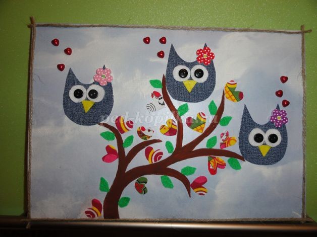 Аппликация из джинсовой ткани детскими руками: дерево с совами, часть 2 Аппликация из джинсовой ткани детскими руками: дерево с совами, часть 2