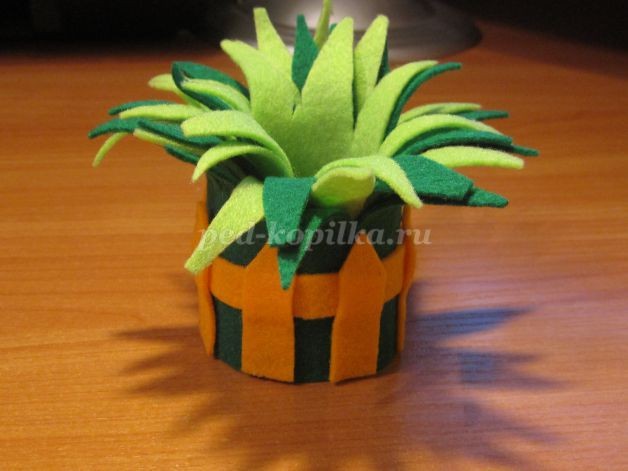 Цветы из фетра детскими руками: мастер-класс, часть 1 Цветы из фетра детскими руками: мастер-класс, часть 1