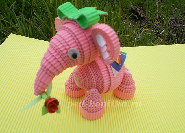 Цирковая слониха Элли