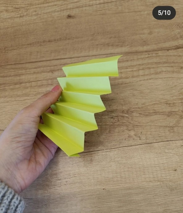 Яйца в корзине Яйца в корзине