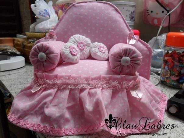 ​Мастерим кресло для кукол