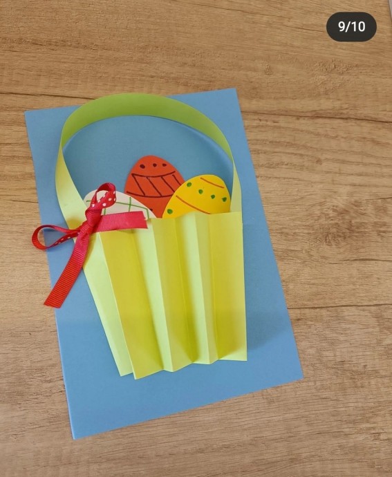 Яйца в корзине Яйца в корзине