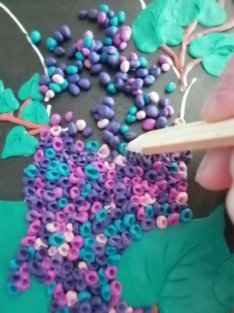 Весенние цветы из пластилина