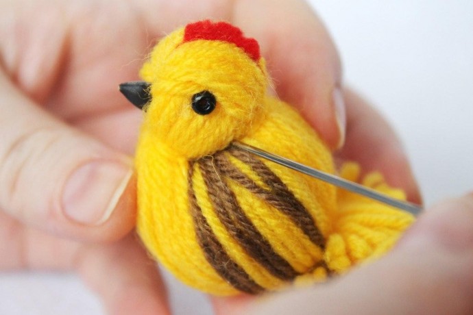 ​Цыпленок из пряжи