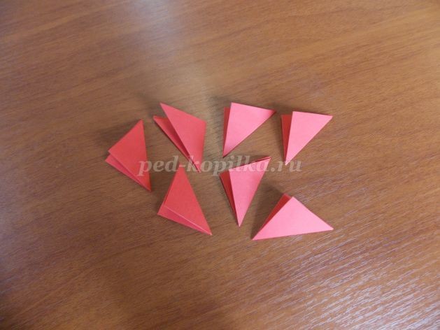 ​Объёмная открытка с цветами детскими руками: мастер-класс, часть 1