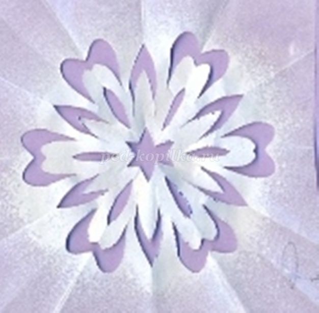 ​Рисуем невероятно красивую ёлочку белую на синем фоне: часть 4