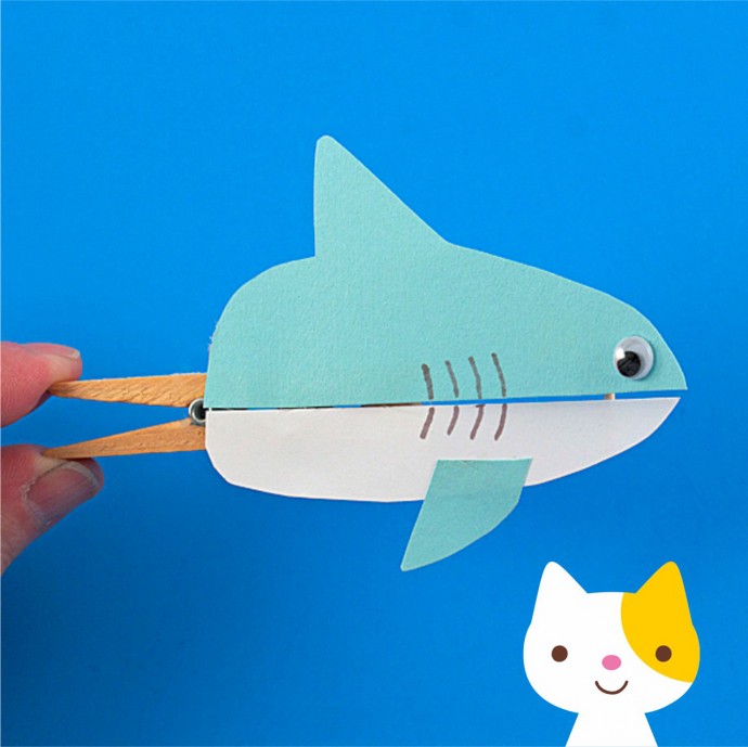 ​Игрушка "Акула"