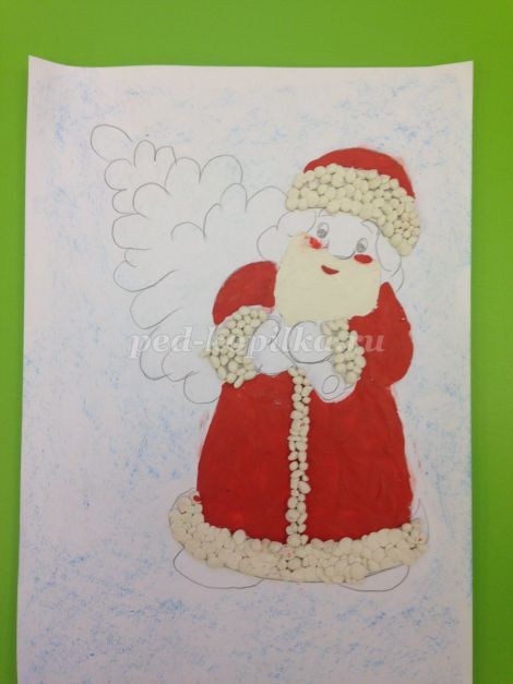 ​Аппликация из пластилина "Дед Мороз": часть 1