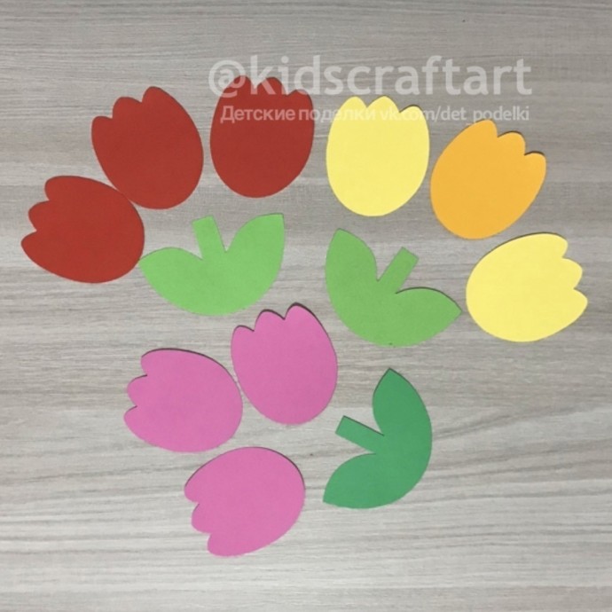 Детские поделки открытки к 8 Марта: открытка с тюльпанами