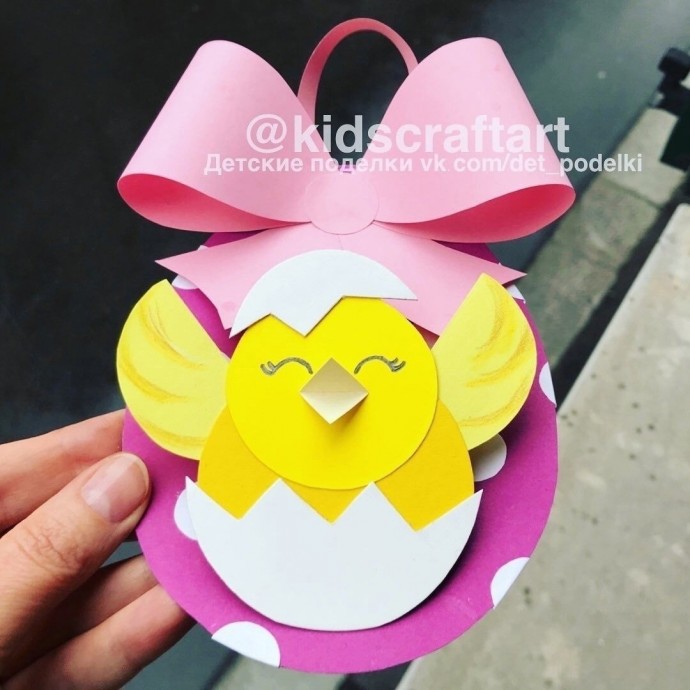 Яйцо с цыплёнком и бантом