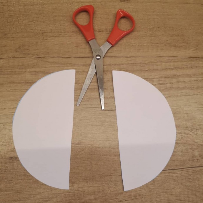 Пчелки из кружочков