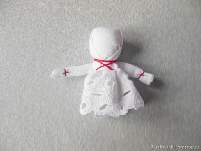 Кукла-оберег на пуговке Кукла-оберег на пуговке