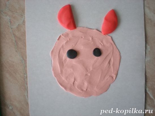 ​Рисование свинки пластилином