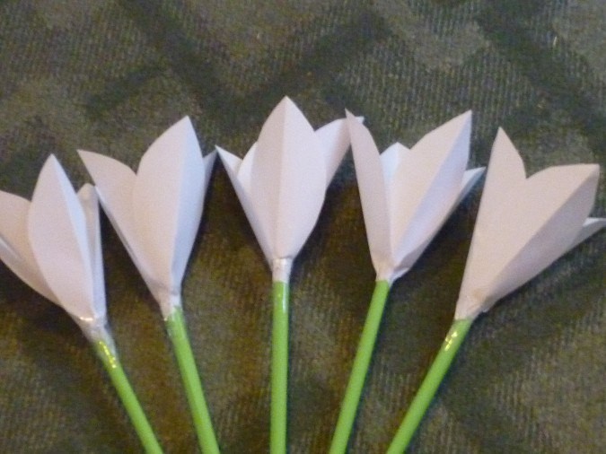 Бумажные подснежники