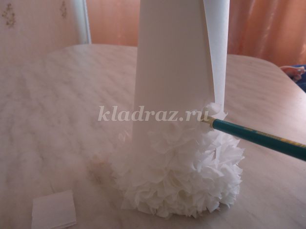 Дед Мороз в технике торцевания