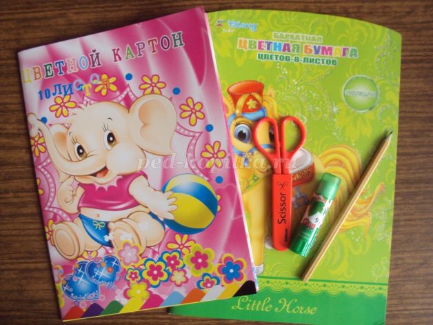 Аппликация из бархатной бумаги "Слонёнок" Аппликация из бархатной бумаги "Слонёнок"