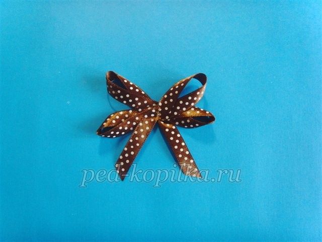 Подкова из кофейных зерен детскими руками: часть 2 Подкова из кофейных зерен детскими руками: часть 2