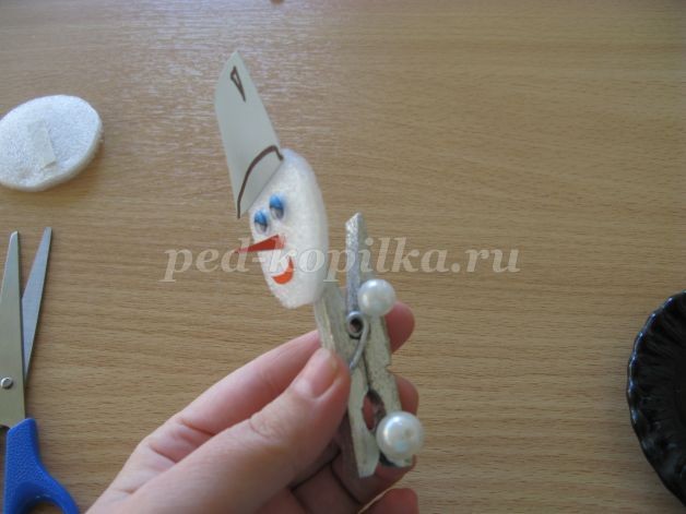 Игрушка для новогодней елки Снеговичок