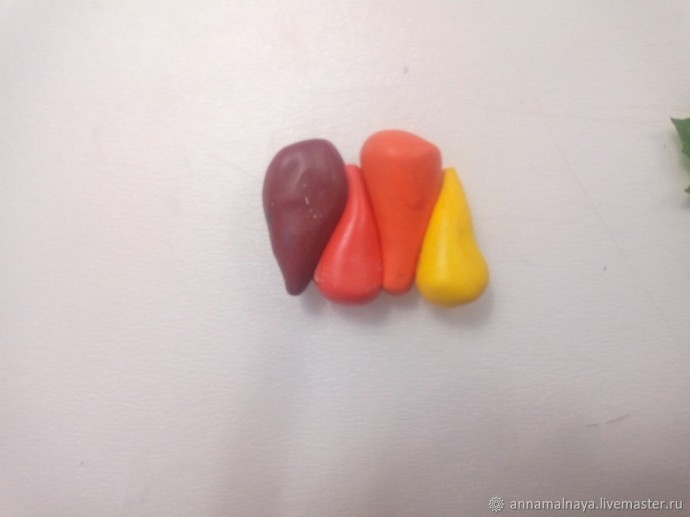 Как сделать настоящий кленовый листик из полимерной глины