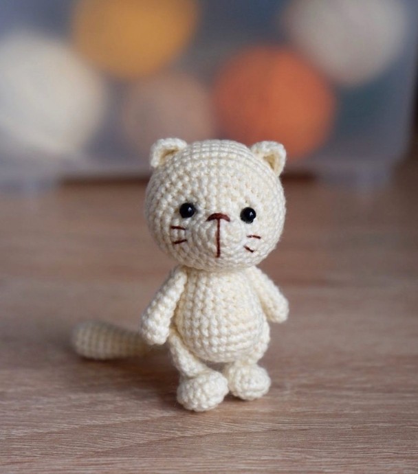 ​Котёнок из пряжи