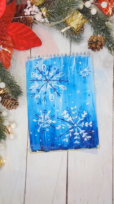 Рисуем зимние снежинки