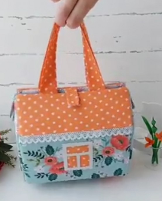 Сумочка-домик для кукол Сумочка-домик для кукол