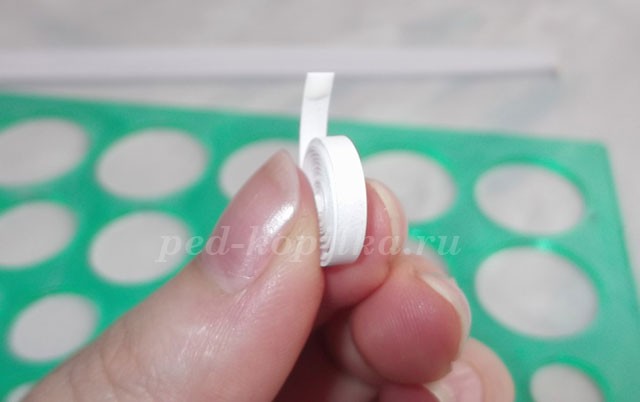 Ландыши в технике квиллинга Ландыши в технике квиллинга