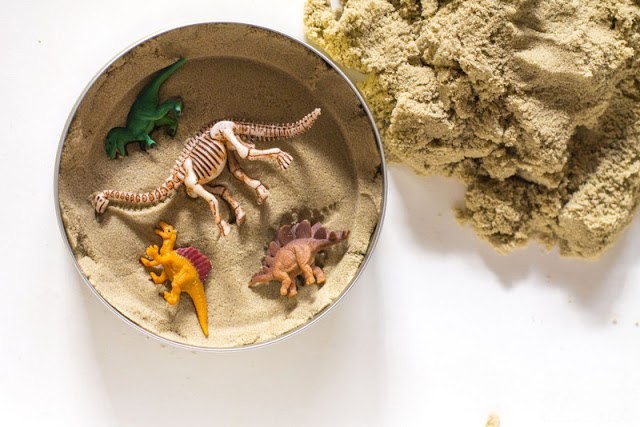 Как сделать окаменелости динозавров в домашних условиях