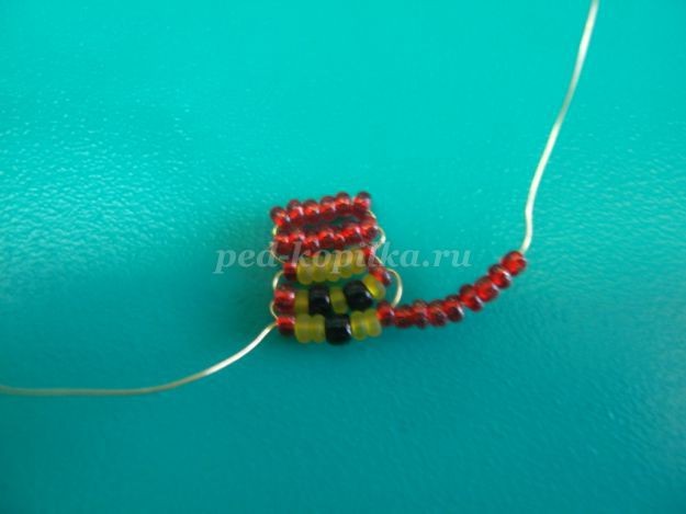 Обезьянка-брелок из бисера Обезьянка-брелок из бисера