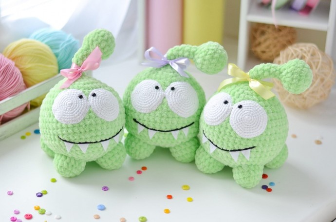 Ам-ням Ам-ням