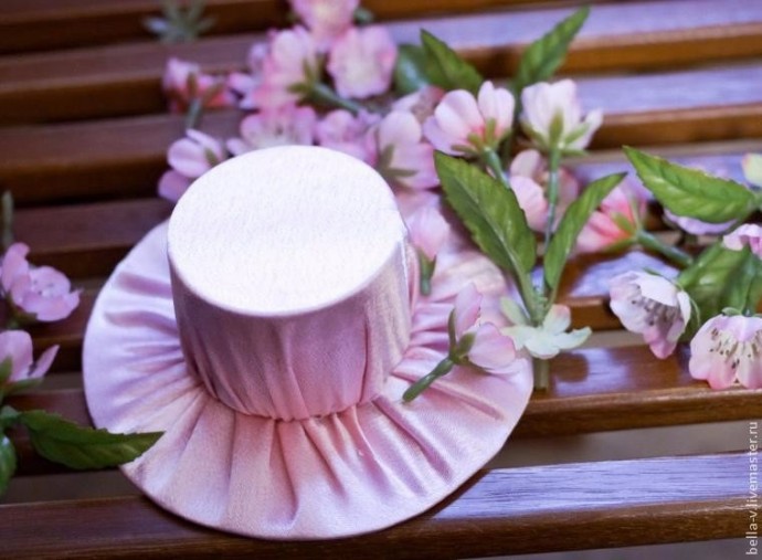 Делаем с детьми шляпку для утренника Делаем с детьми шляпку для утренника