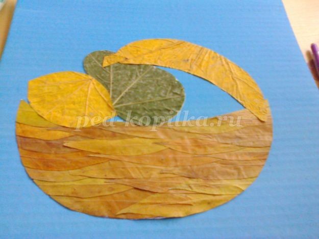 Натюрморт из листьев Натюрморт из листьев