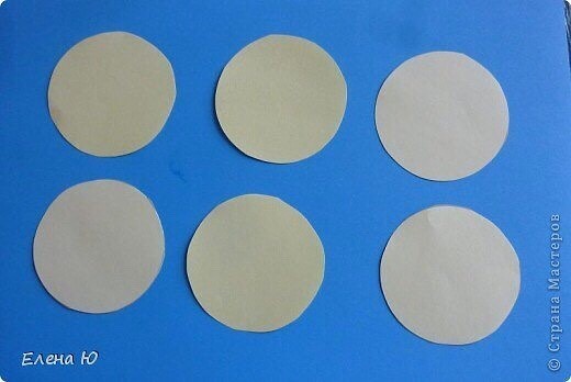 Объемные розы из бумаги Объемные розы из бумаги