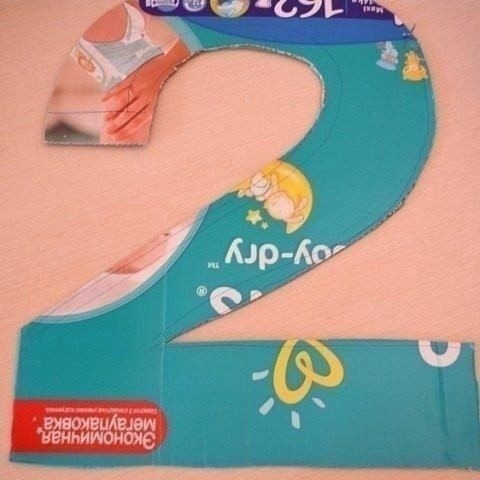 Объёмная цифра из салфеток Объёмная цифра из салфеток