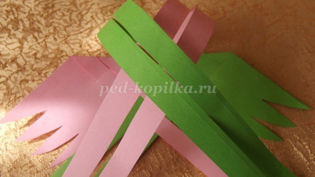 ​Плетение птички из бумаги: мастер-класс, часть 2