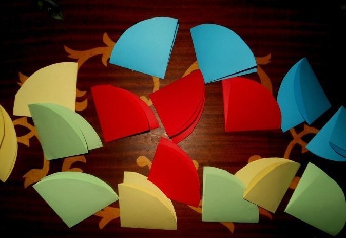 Радужные зонтики из бумаги
