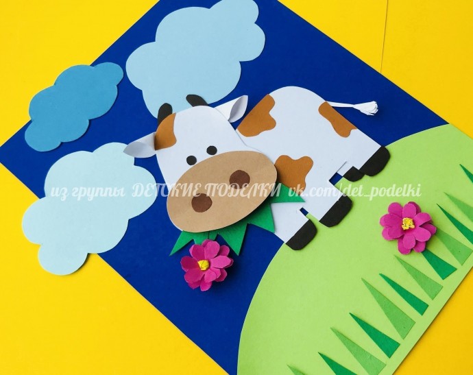 ​Коровка на лугу