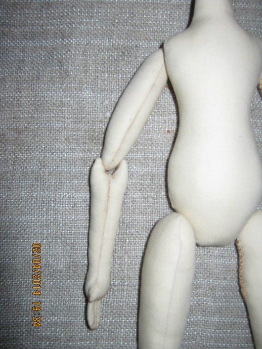 Шарнирная текстильная кукла