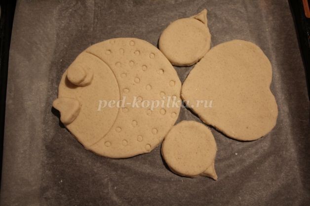 Рыбка из соленого теста