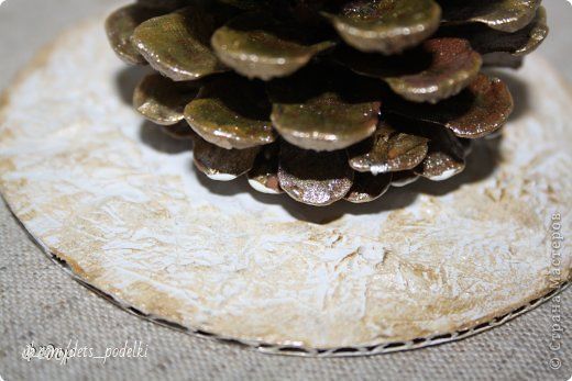 Елочка из шишечки