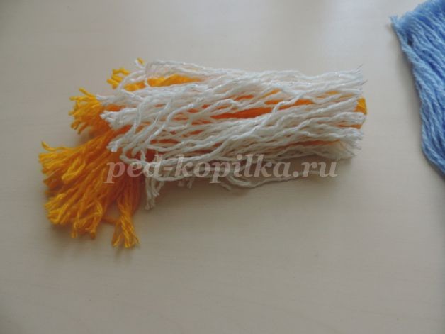 Снегурочка из ниток: новогодний мастер-класс, часть 1