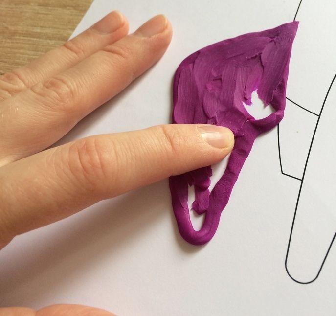 Ракета, которая нарисована пластилином