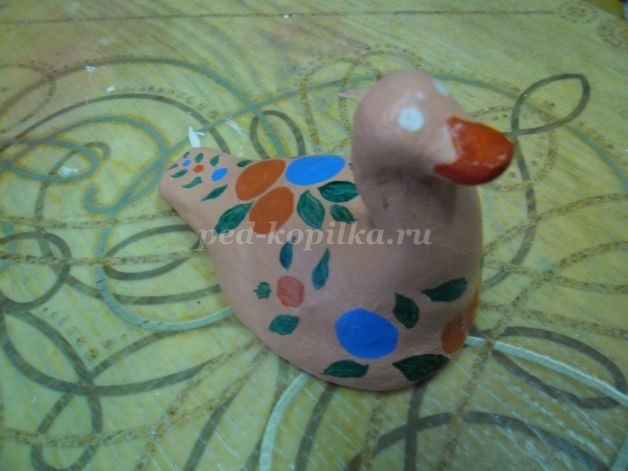 ​Шкатулка "Утица" из глины детскими руками: часть 3