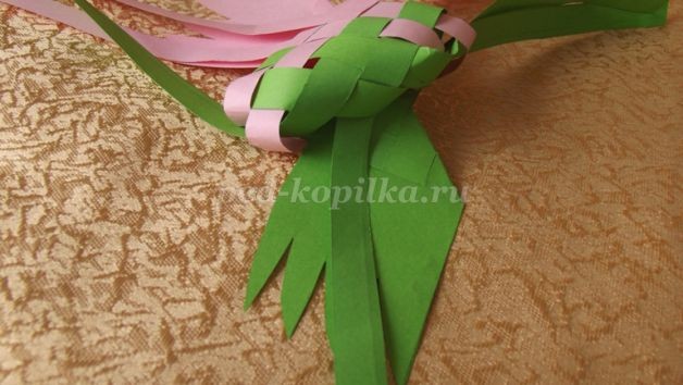 ​Плетение птички из бумаги: мастер-класс, часть 2