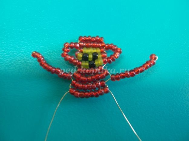 Обезьянка-брелок из бисера Обезьянка-брелок из бисера