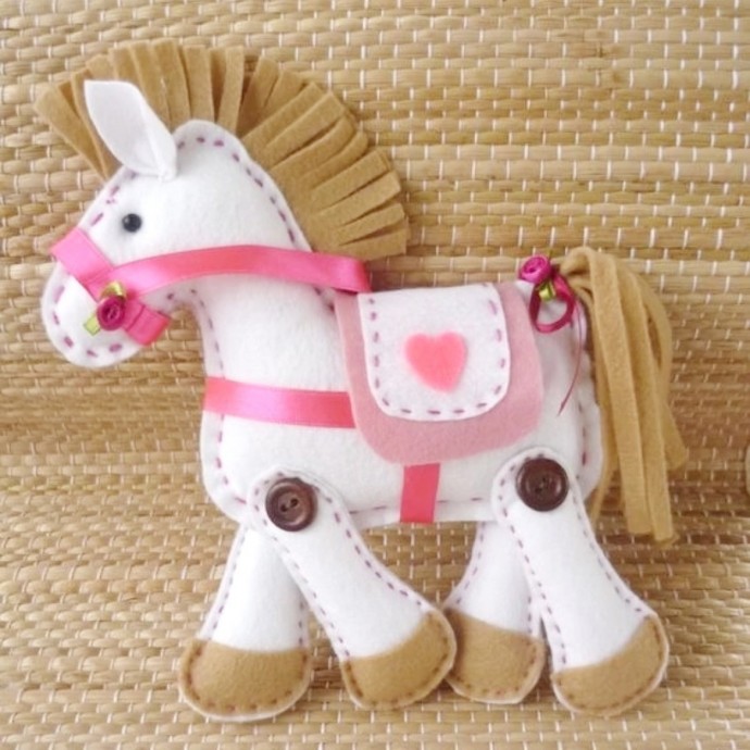 Лошадки Лошадки